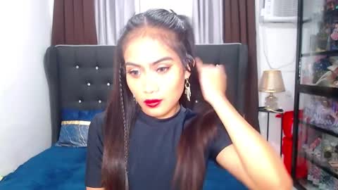 Snapshot of camilla_morena chatting on February 2025 02:08:02 AM camilla_morena online show from February 2025 02:08:02 AM
