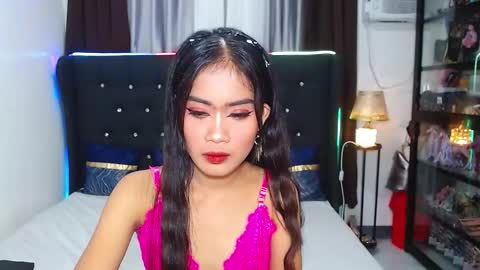 Snapshot of camilla_morena chatting on February 2025 08:48:02 AM camilla_morena online show from February 2025 08:48:02 AM