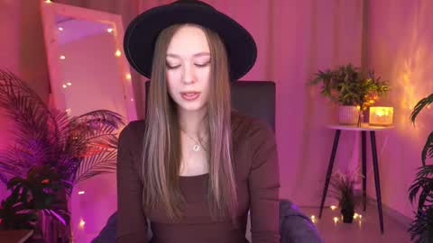 Camilla online show from February 2025 12:25:02 PM