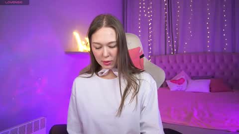 Camilla online show from February 2025 02:59:02 PM