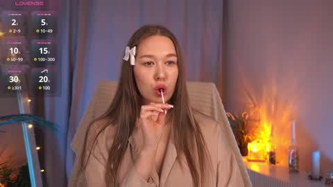 Camilla online show from March 2025 04:09:02 PM