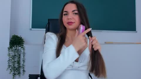 Camilla online show from April 2026 03:02:01 AM