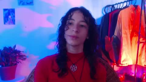 Snapshot of camille_delrey chatting on December 2024 12:23:01 PM  Camille   online show from December 2024 12:23:01 PM
