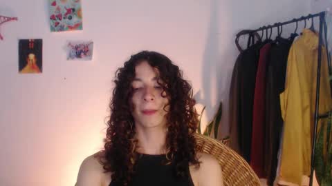 Snapshot of camille_delrey chatting on January 2025 01:50:01 AM  Camille   online show from January 2025 01:50:01 AM