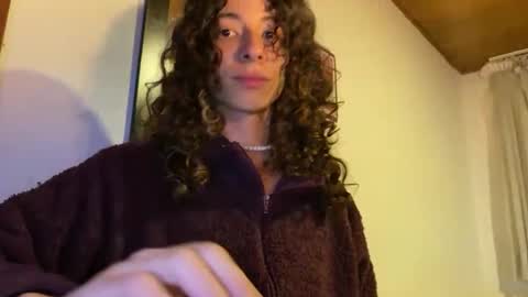 Snapshot of camille_delrey chatting on February 2025 12:37:02 AM  Camille   online show from February 2025 12:37:02 AM