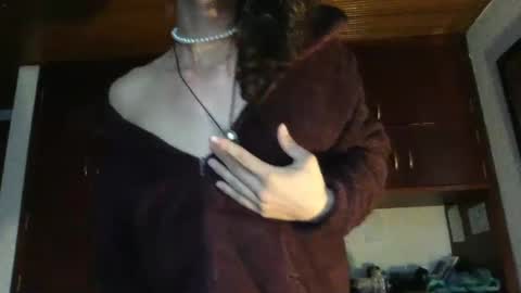 Snapshot of camille_delrey chatting on February 2025 07:42:02 PM  Camille   online show from February 2025 07:42:02 PM