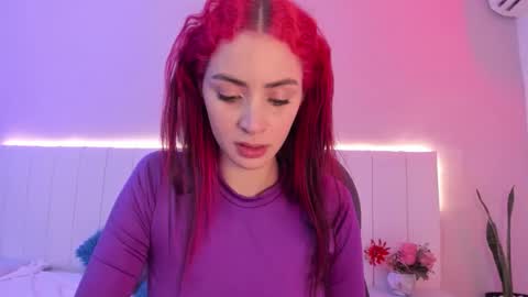 C A M I L L E N    Help me get to the top online show from November 2025 10:43:01 PM