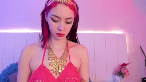 C A M I L L E N    Help me get to the top online show from November 2025 11:35:01 PM