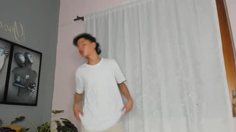 Camillo Virgil online show from November 2025 10:51:02 AM