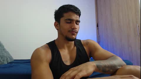 camilo_contre21 online show from December 2025 12:16:02 AM