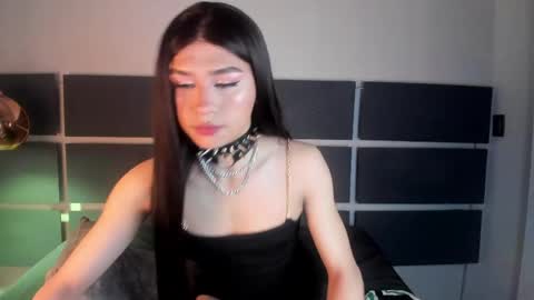 Snapshot of camilo_konor chatting on May 2026 12:33:02 PM CAMI online show from May 2026 12:33:02 PM