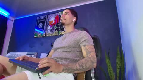 CAMILO  online show from February 2025 01:05:01 PM