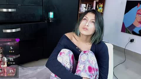 Cami  online show from April 2026 03:22:02 AM