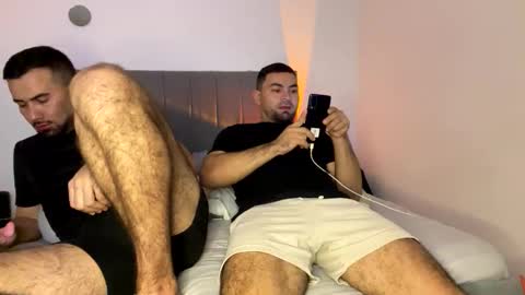 camilor_30 online show from April 2026 12:22:01 AM