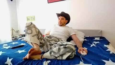 camilo online show from March 2026 07:19:02 PM