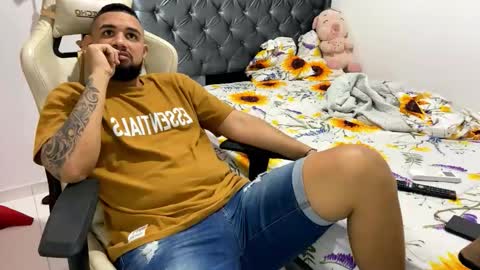 camilow777 online show from October 2025 04:10:01 AM