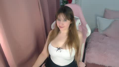 Snapshot of caminicole chatting on June 2026 03:29:02 AM Nicole online show from June 2026 03:29:02 AM