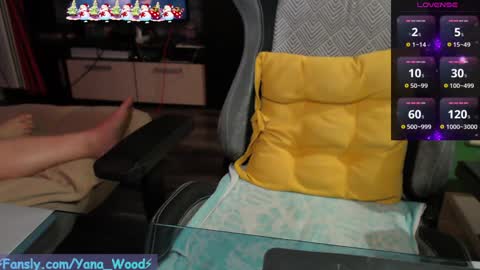 Snapshot of camkitana01 chatting on January 2025 04:02:01 PM Kitana online show from January 2025 04:02:01 PM
