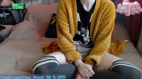 Snapshot of camkitana01 chatting on February 2025 12:54:02 PM Kitana online show from February 2025 12:54:02 PM