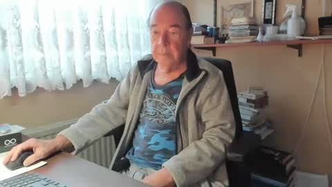 Cammee online show from February 2025 08:42:01 AM