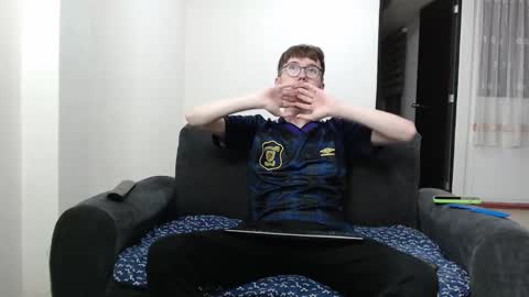 Snapshot of cammykev chatting on September 2025 01:05:01 AM online show from September 2025 01:05:01 AM
