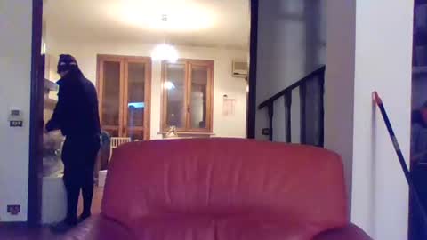 Cristian online show from March 2025 10:57:01 AM