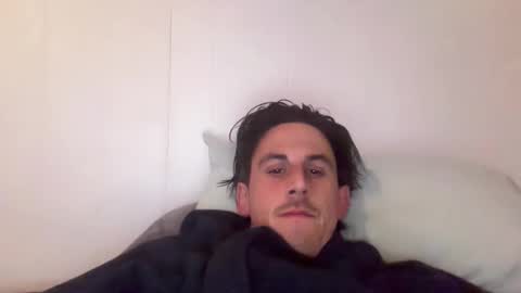 Snapshot of canadianboy204 chatting on April 2026 02:33:01 AM canadianboy204 online show from April 2026 02:33:01 AM