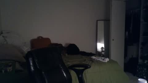 Snapshot of canadianstud18 chatting on January 2025 03:34:02 AM Devon online show from January 2025 03:34:02 AM