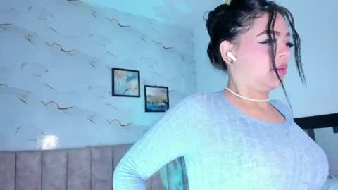 CANDICE WAYNE online show from June 2026 11:14:01 AM