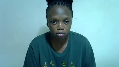 candiemaya online show from January 2026 07:48:02 PM