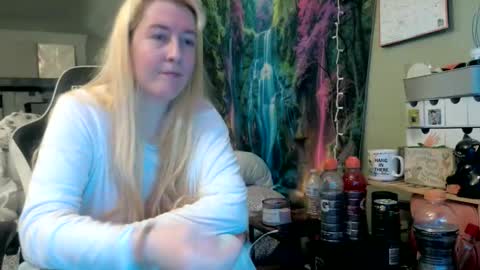 Candi online show from May 2026 11:46:02 PM