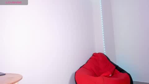 candresruiz online show from November 2025 11:25:02 AM