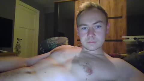 candy_boy_xoxo online show from October 2025 04:08:01 PM