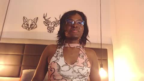 Snapshot of candy_lovee6 chatting on October 2025 09:12:02 PM CANDY LOVE DANNA online show from October 2025 09:12:02 PM