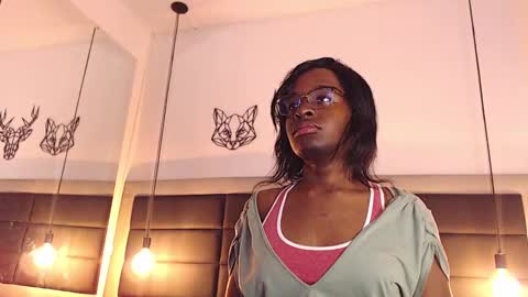 Snapshot of candy_lovee6 chatting on October 2025 09:06:01 PM CANDY LOVE DANNA online show from October 2025 09:06:01 PM