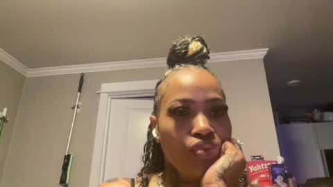 Snapshot of candy_rain5 chatting on August 2026 07:07:02 AM candy_rain5 online show from August 2026 07:07:02 AM