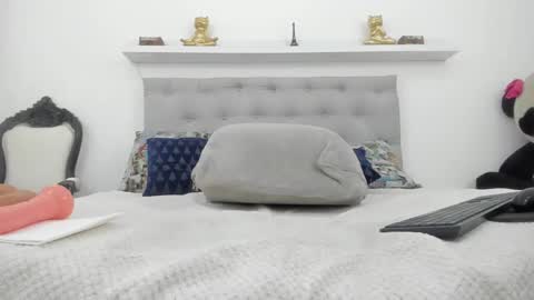 candy_sex_18x online show from September 2025 12:44:01 AM