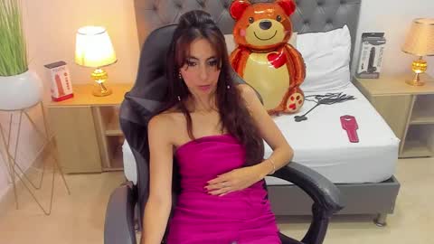 CANDY online show from February 2025 10:31:01 PM