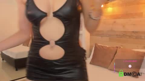 CANDY online show from November 2025 08:09:01 PM