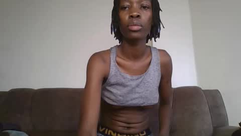 Snapshot of candy_vibe chatting on October 2025 07:39:02 AM candy_vibe online show from October 2025 07:39:02 AM