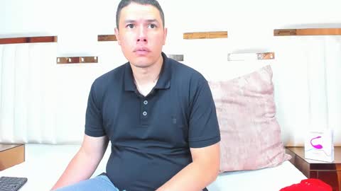 candyandsteven online show from November 2025 02:55:02 AM