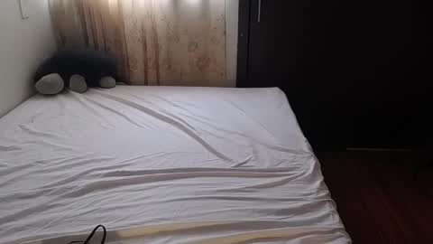 Candyce Holt online show from February 2025 07:21:01 PM