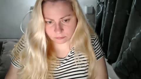 Laura online show from January 2025 04:30:02 PM