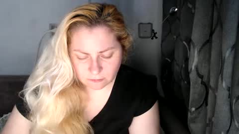 Laura online show from January 2025 10:48:01 AM