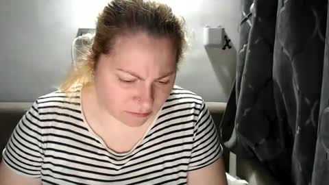 Laura online show from January 2025 06:14:01 PM