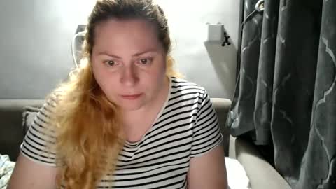 Laura online show from January 2025 10:31:02 PM