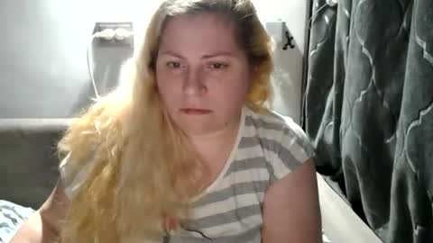 Laura online show from February 2025 02:48:02 AM