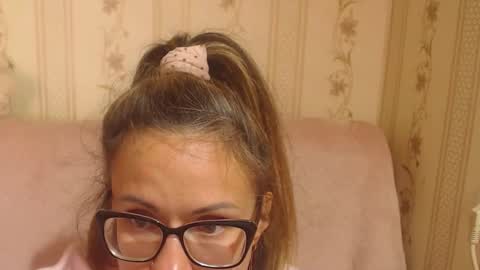 Snapshot of candylady13 chatting on September 2025 10:08:01 AM say meow and send tips online show from September 2025 10:08:01 AM