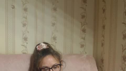 Snapshot of candylady13 chatting on October 2025 03:45:02 PM say meow and send tips online show from October 2025 03:45:02 PM