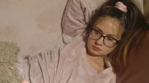 Snapshot of candylady13 chatting on October 2025 09:48:02 PM say meow and send tips online show from October 2025 09:48:02 PM